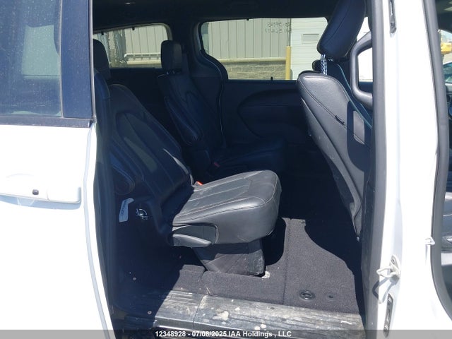 2C4RC1BG8KR638956 Chrysler 2019