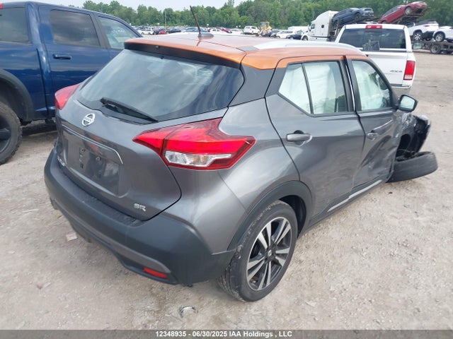 3N1CP5CU5JL499356 Nissan 2018