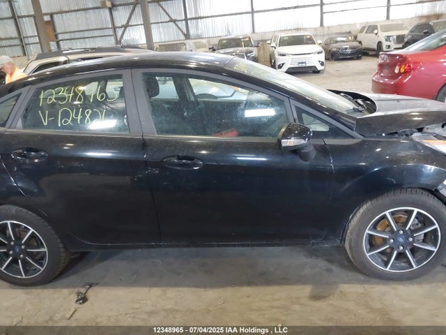 3FADP4BJXKM124826 Ford 2019