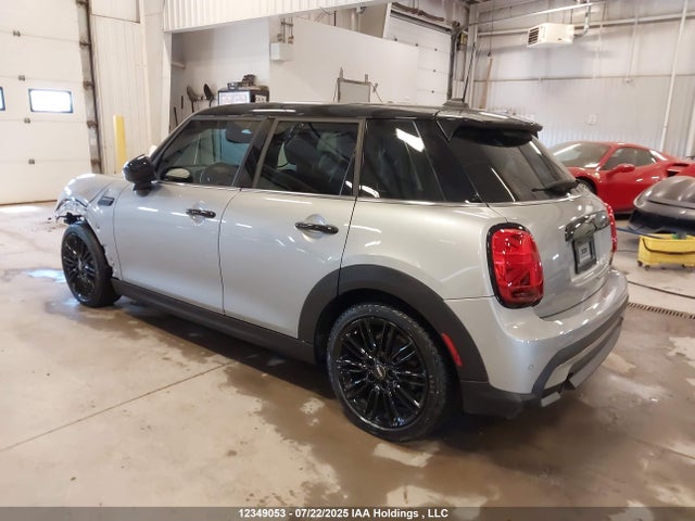 Mini 2024 2024 WMW33DK05R2V95712 Image 3