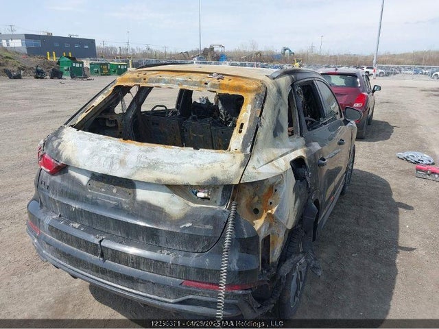 WA1EECF39L1008049 Audi Q3