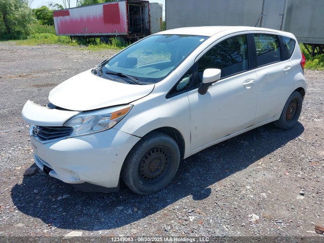 3N1CE2CP0FL437725 Nissan 2015