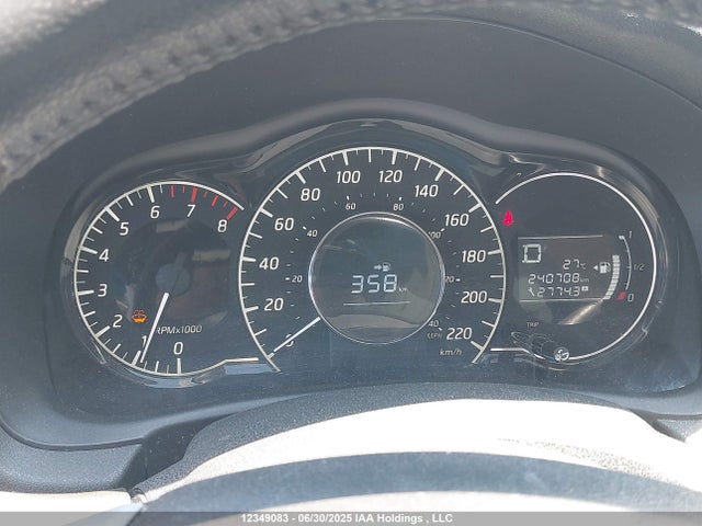 3N1CE2CP0FL437725 Nissan 2015