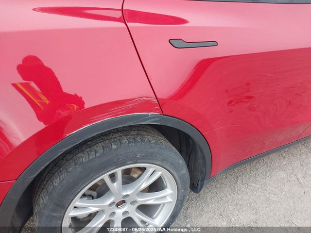 Tesla Model Y 2022 7SAYGDEE0NF484063 Image 6