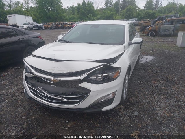 Chevrolet lfv 2023 1G1ZD5ST3PF239557 Image 2