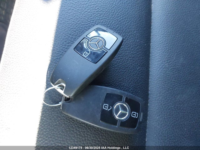 Mercedes-Benz om651 2021 W1Y4DDHY8MP376090 Image 11