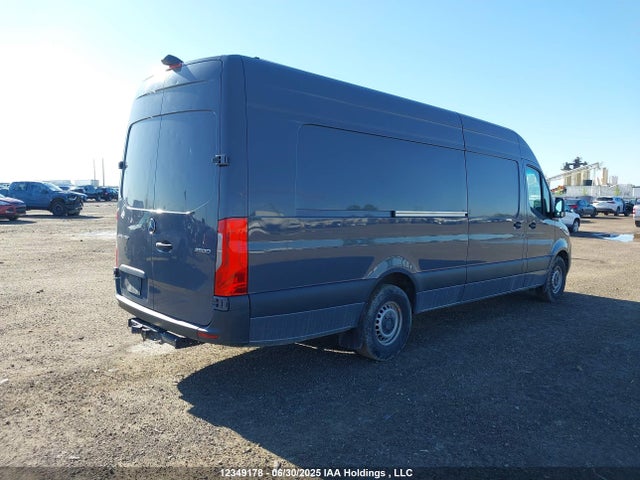 Mercedes-Benz om651 2021 W1Y4DDHY8MP376090 Image 4