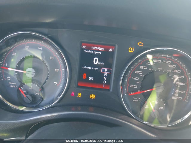 2C3CDXHG9EH290239 Dodge 2014