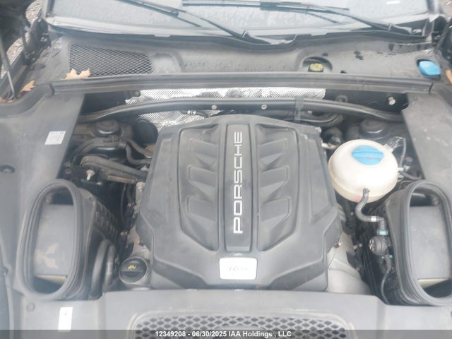 Porsche Macan 2017 WP1AG2A58HLB55362 Image 10