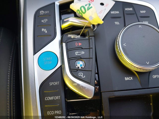 WBY43AW02PFR03598 BMW I4
