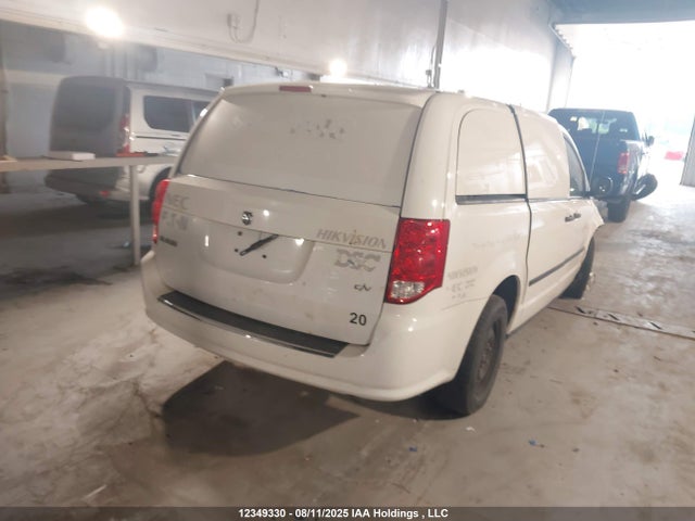 RAM Cargo Van 2014 2C4JRGAG8ER318542 Image 4