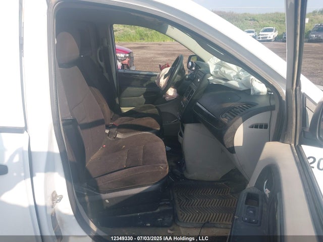 RAM Cargo Van 2014 2C4JRGAG8ER318542 Image 5