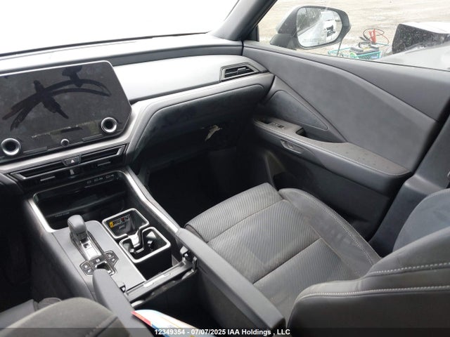 Lexus t24a-fts 2024 5TDAAAB60RS017822 Image 5
