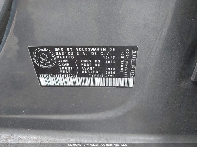 3VWDK7AJ3EM383221 Volkswagen Jetta