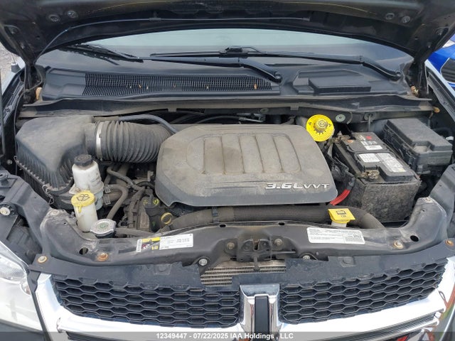 2C4RDGBG4GR360340 Dodge Grand Caravan