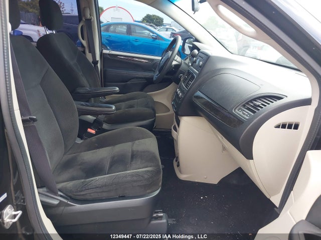 2C4RDGBG4GR360340 Dodge Grand Caravan