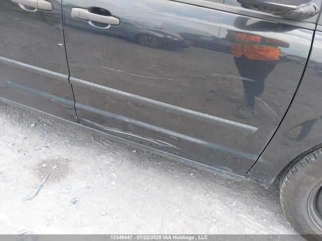 2C4RDGBG4GR360340 Dodge Grand Caravan