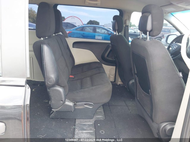 2C4RDGBG4GR360340 Dodge Grand Caravan