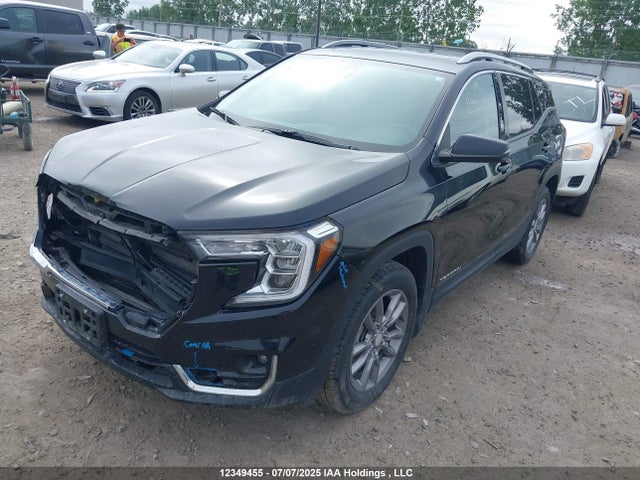 3GKALVEV1NL164885 GMC lyx
