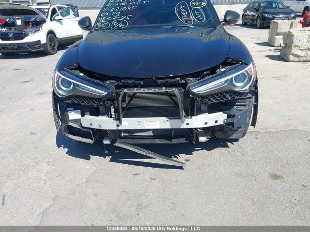 Alfa Romeo 2021 2021 ZASPAKBN8M7D21045 Image 6