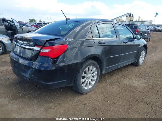 1C3CCBBB9EN100725 Chrysler 200