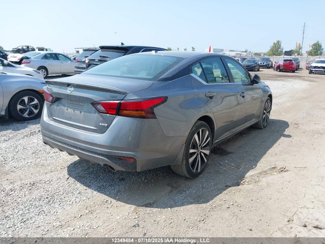 Nissan 2021 2021 1N4BL4CW2MN359467 Image 4
