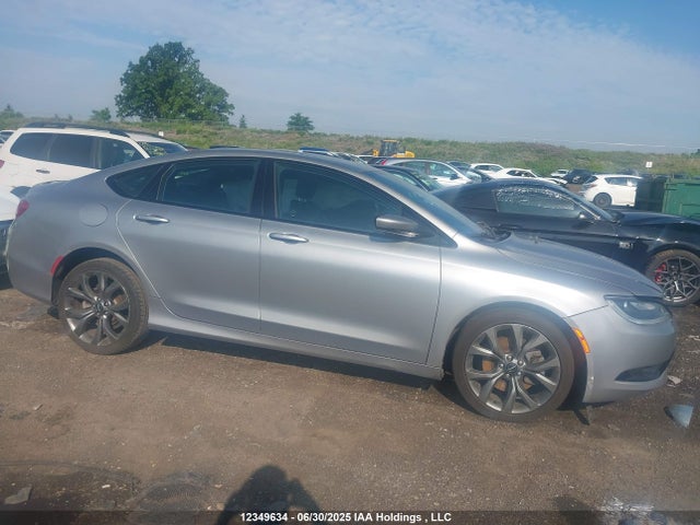 1C3CCCBG0FN711911 Chrysler 200