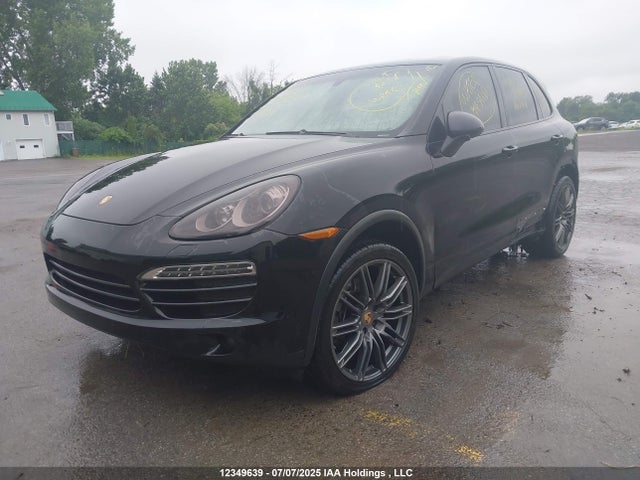 Porsche Cayenne 2014 WP1AA2A26ELA02904 Image 2