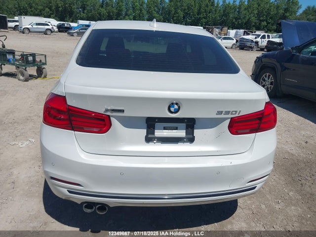WBA8D9C51HK678241 BMW 2017