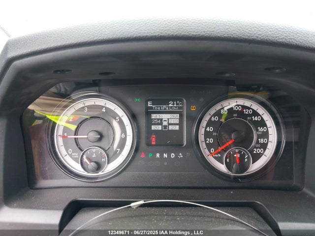 RAM 1500 2021 3C6RR7KG3MG563813 Image 7
