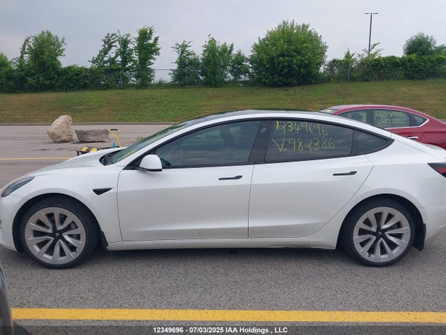 5YJ3E1EA6MF982386 Tesla MODEL 3