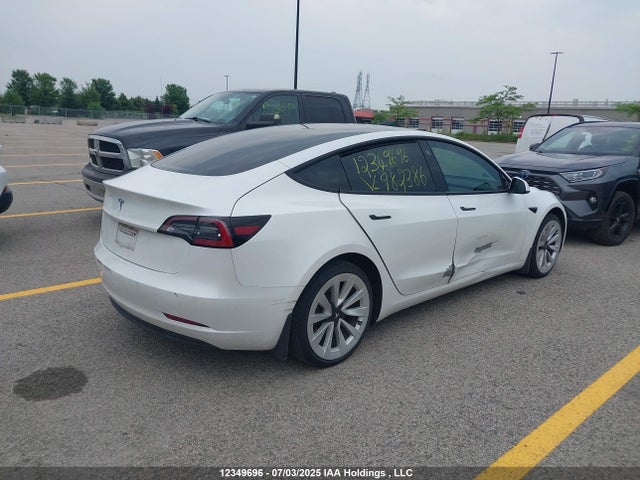 5YJ3E1EA6MF982386 Tesla MODEL 3