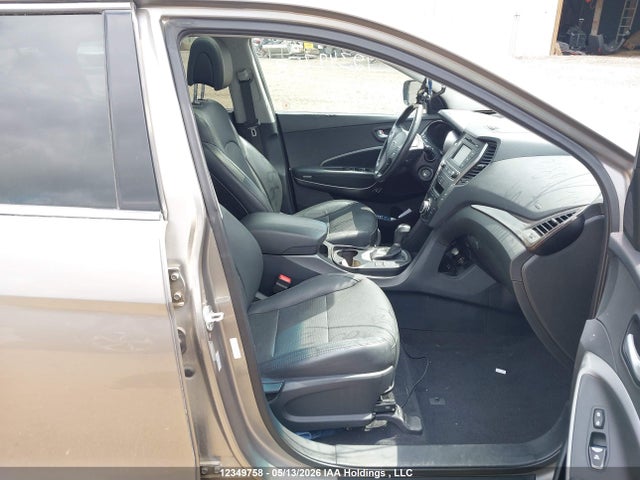 5XYZUDLB6HG452007 Hyundai Santa Fe Sport 2.4 Se