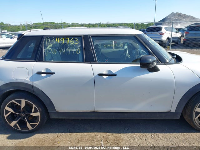 Mini 2025 2025 WMW53GD03S2W44970 Image 14