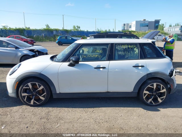 Mini 2025 2025 WMW53GD03S2W44970 Image 15