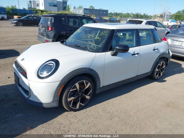 Mini 2025 2025 WMW53GD03S2W44970 Image 2