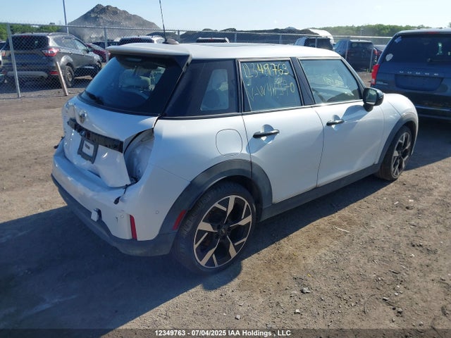 Mini 2025 2025 WMW53GD03S2W44970 Image 4
