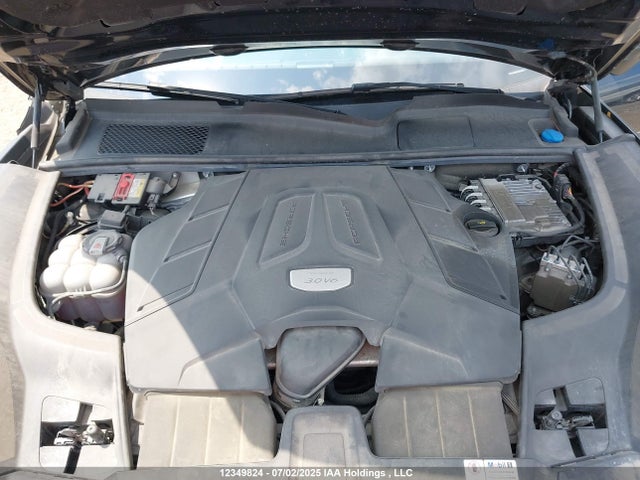 Porsche 2019 2019 WP1AA2AY0KDA15013 Image 10