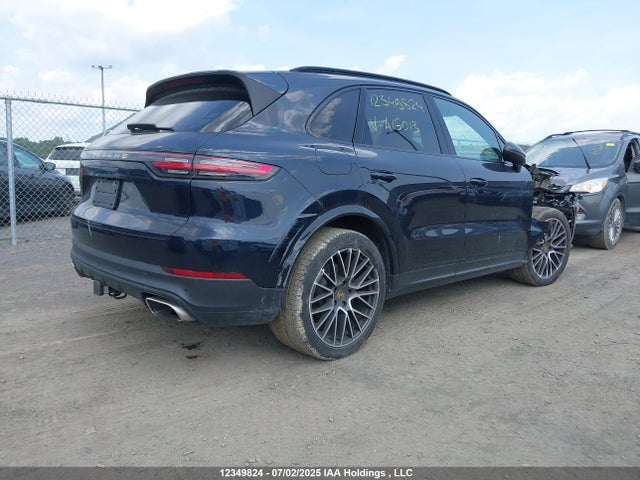 Porsche 2019 2019 WP1AA2AY0KDA15013 Image 4