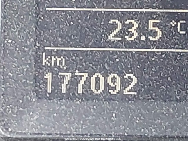 WVGJV3AX7EW583394 Volkswagen 2014