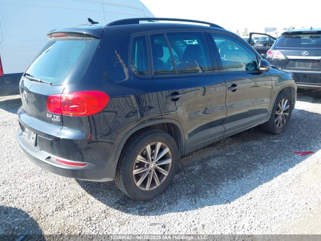WVGJV3AX7EW583394 Volkswagen 2014