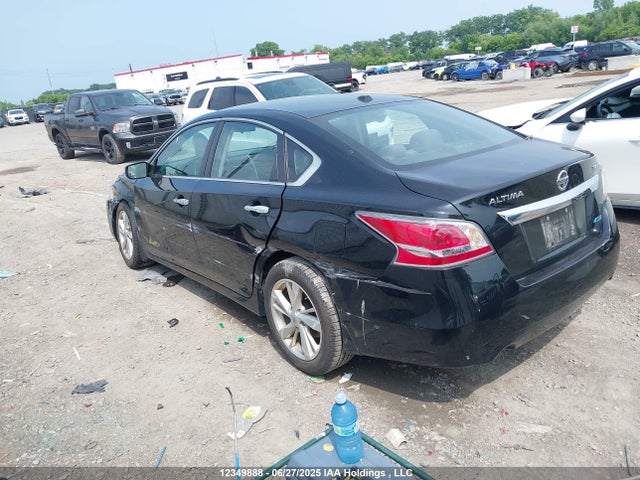 1N4AL3AP0FN387322 Nissan 2015