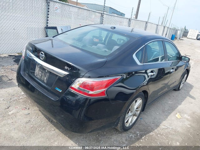 1N4AL3AP0FN387322 Nissan 2015