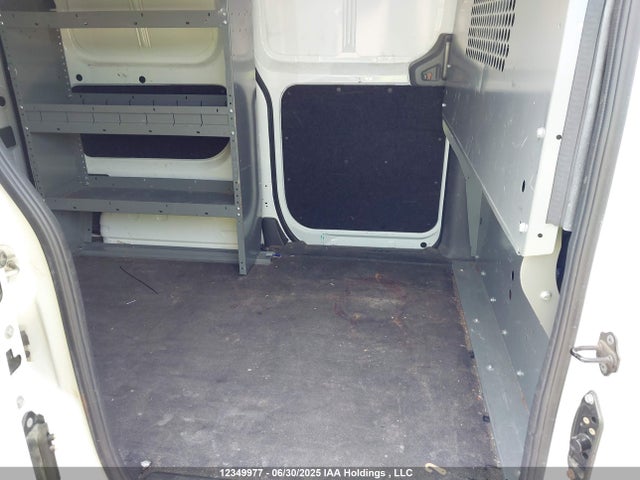 3N6CM0KN8HK705298 Nissan 2017