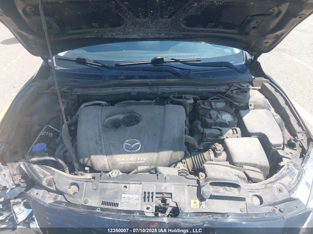 3MZBM1V70FM210819 Mazda pe
