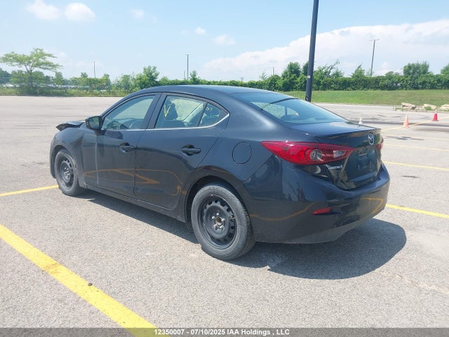 3MZBM1V70FM210819 Mazda pe