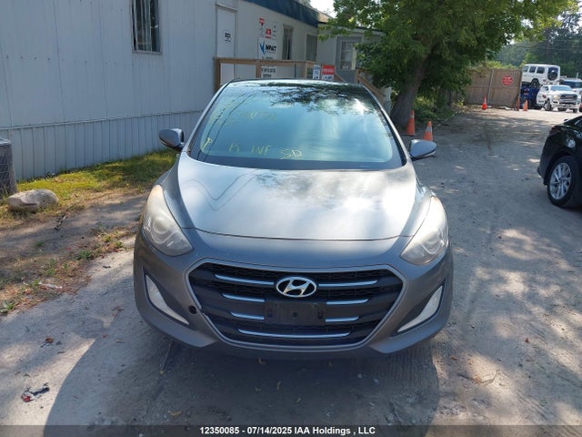 Продаж на аукціоні авто 2016 Hyundai Elantra Gt Gls, vin: KMHD35LH3GU328440, номер лоту: 12350085