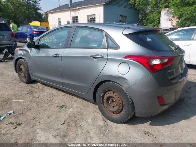 Продаж на аукціоні авто 2016 Hyundai Elantra Gt Gls, vin: KMHD35LH3GU328440, номер лоту: 12350085