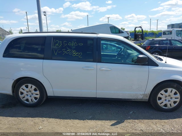 2C4RDGBG2JR302802 Dodge Grand Caravan