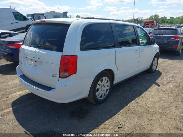 2C4RDGBG2JR302802 Dodge Grand Caravan